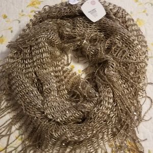 Infinity scarf